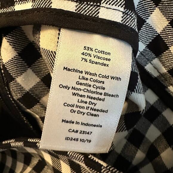 Talbots Black & White Checkered Chatham Ankle Pants Stretch Size 14P NWT - Picture 3 of 8